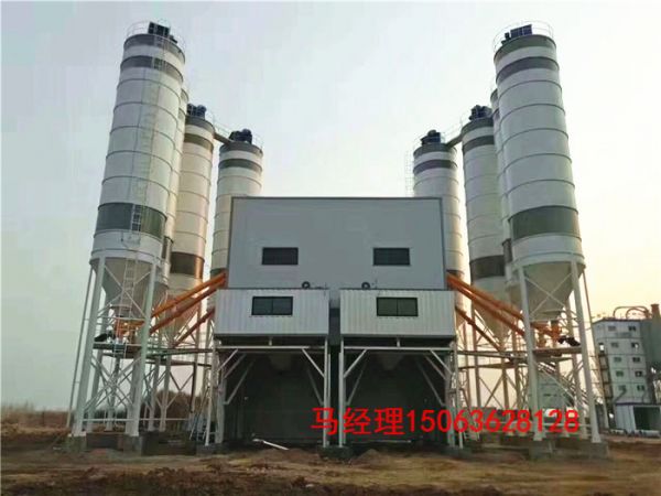 在使用初期，混凝土攪拌站有什么注意事項？